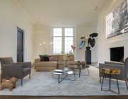 Hoe richt u een kleine woonkamer in?