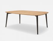 Rolf Benz 900 eettafel