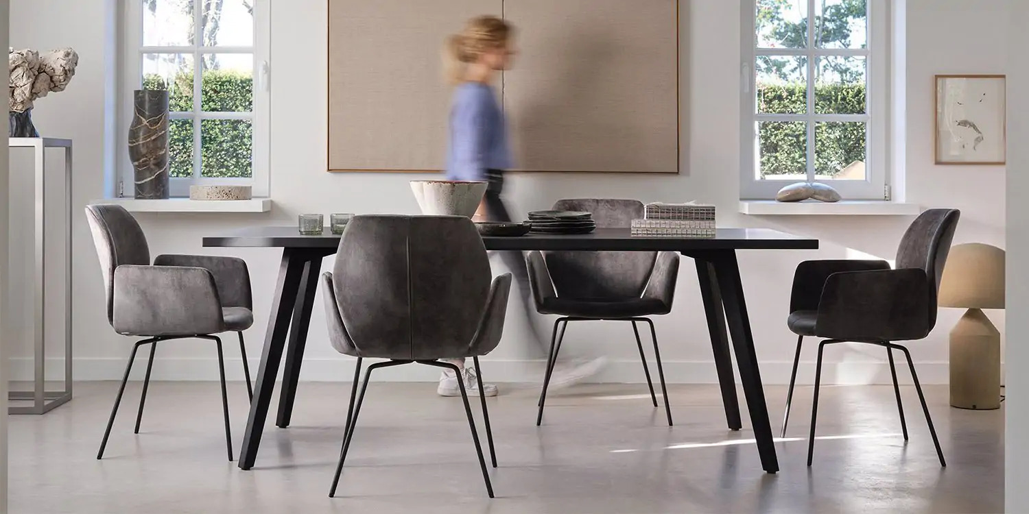 Hoe de ideale eetkamerfauteuil uit te kiezen? | Hoogebeen Interieur Hoe de ideale eetkamerfauteuil uit te kiezen? | Hoogebeen Interieur