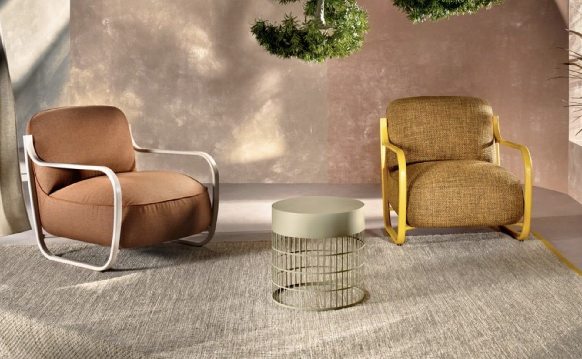 Pode meubels bij Hoogebeen Interieur