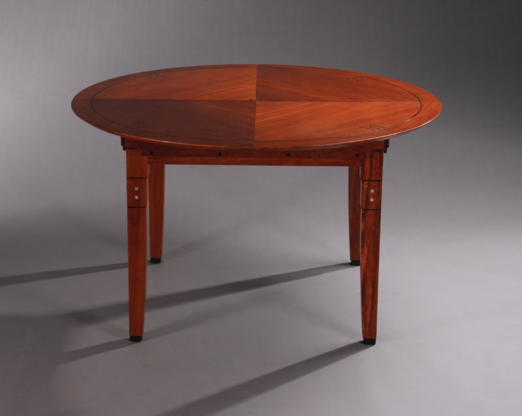 Art Deco ronde uitschuifbare eettafel Schuitema meubelen Eettafels Art Deco ronde uitschuifbare eettafel Schuitema meubelen Eettafels